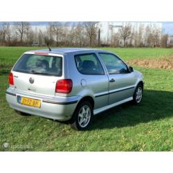 Volkswagen Polo 1.4-16V Comfortline INRUILKOOPJE/NAP/ELECKTR