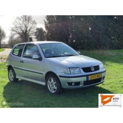 Volkswagen Polo 1.4-16V Comfortline INRUILKOOPJE/NAP/ELECKTR