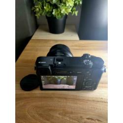 Sony a 6000 camera met lens!