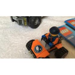 Lego 60035 Artic outpost met bb.