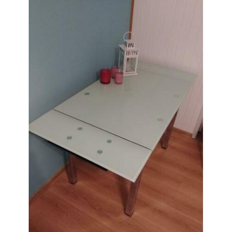 Glazen uitschuifbare eettafel 96/142x70x77