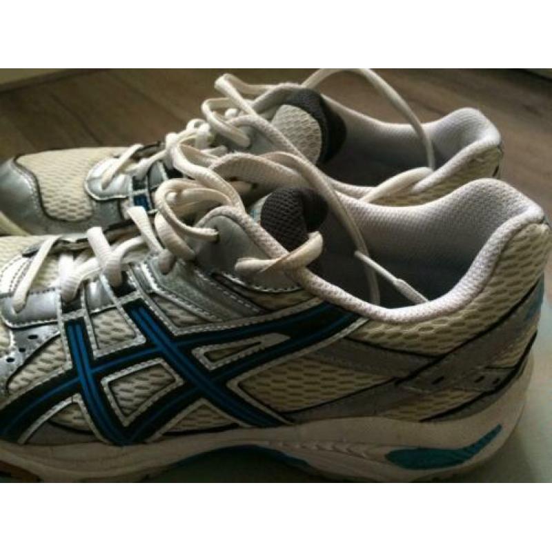 Asics gymschoenen gymschoenen maat 39,5 zgan