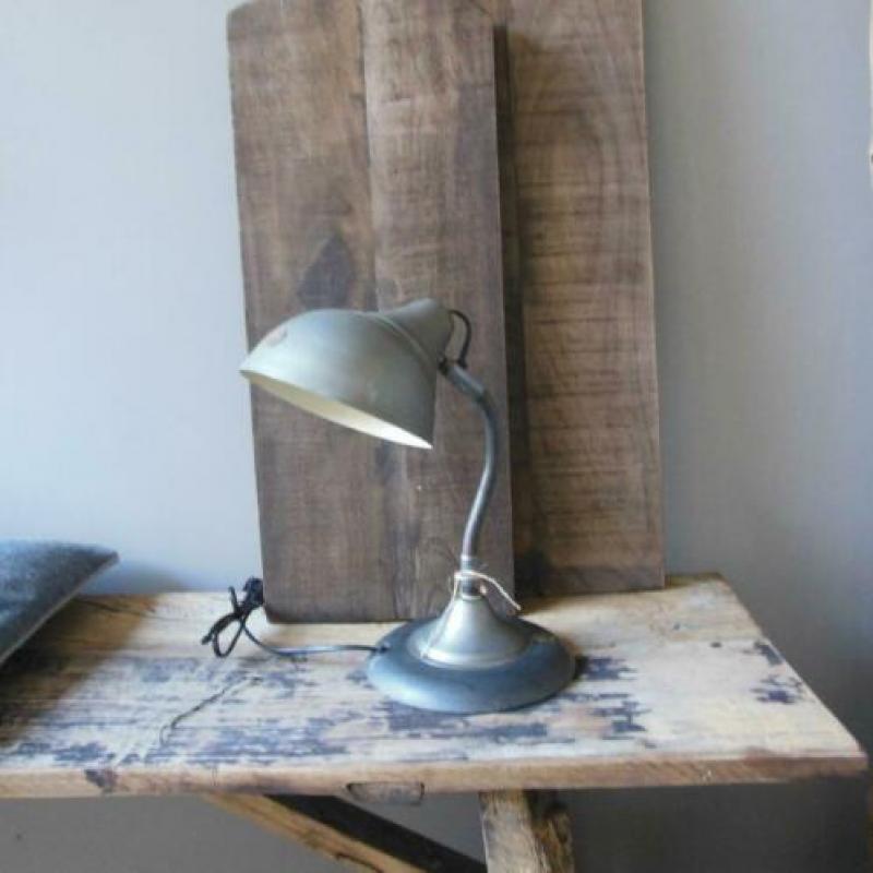 Stoere industriële tafel- bureau lamp