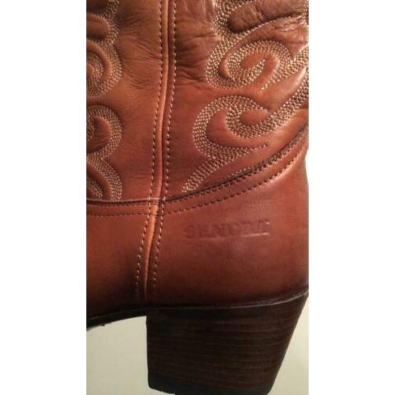 Super gave Sendra Boots zo goed als nieuw! Maat 41!