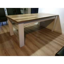 Eettafel 190x90, uitschuifbaar