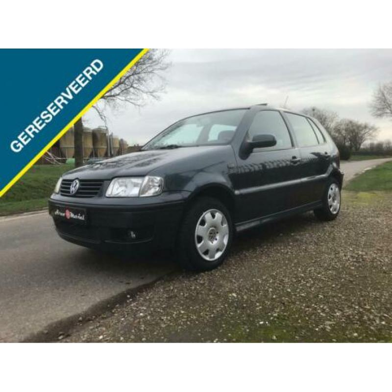 Volkswagen *GERESERVEERD* Polo Autom. 5 deurs 1.4-16V Maste