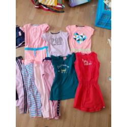 Hele nette kleding z8 en ninni vi maat 116/132