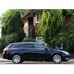 Opel Insignia Sports Tourer 2.8 V6 Turbo 259PK+ / Executive