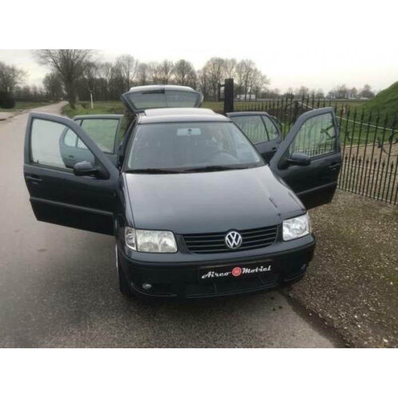 Volkswagen *GERESERVEERD* Polo Autom. 5 deurs 1.4-16V Maste