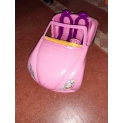 Barbies, camper, auto en extra kleding