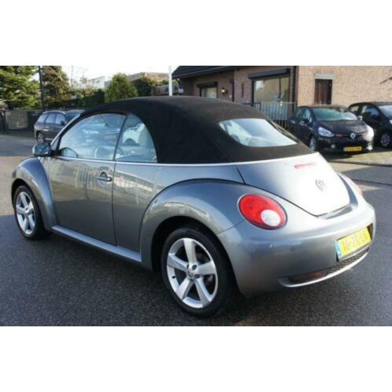 Volkswagen BEETLE 2.0 Highline LEDER/AIRCO/PDC PERFECTE STAA