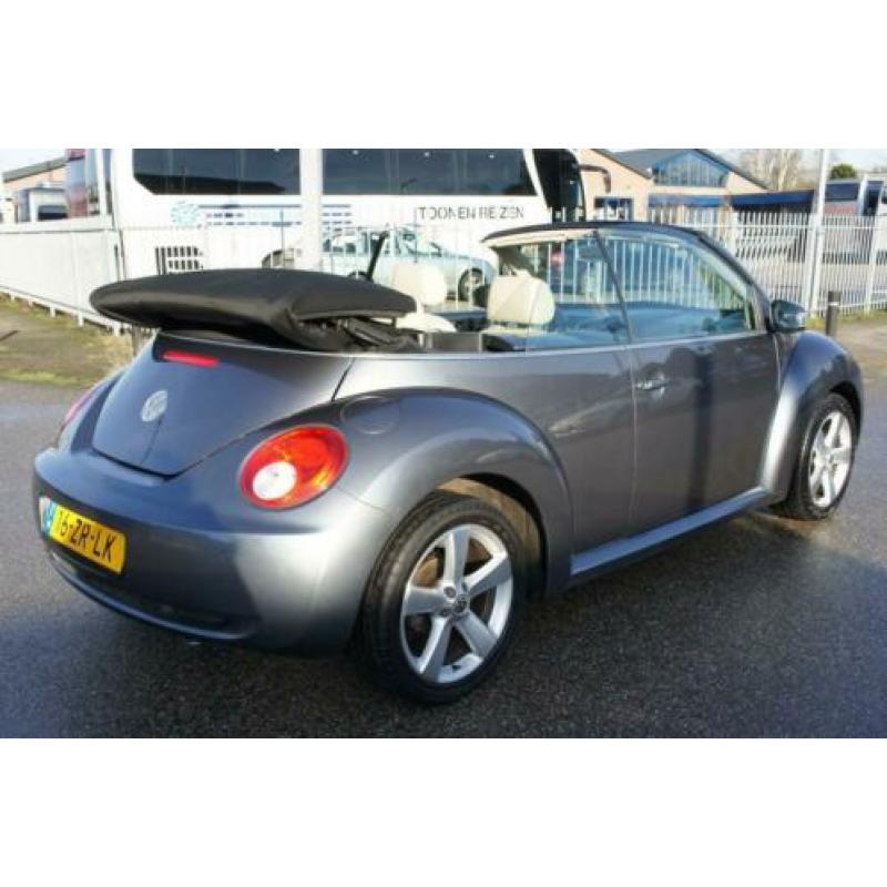 Volkswagen BEETLE 2.0 Highline LEDER/AIRCO/PDC PERFECTE STAA