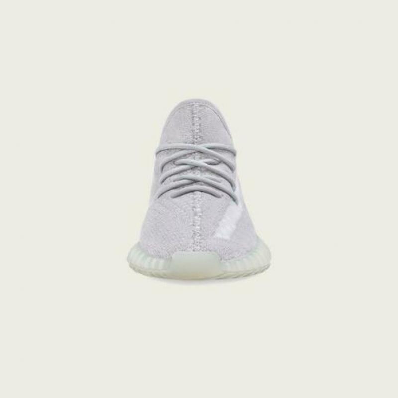 Adidas Yeezy Boost 350 V2 Tail light maat 39 1/3 / US 6.5