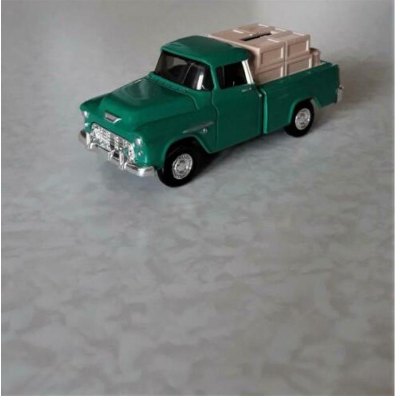 Chevy Cameo Pickup in ovp 1/43