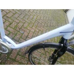 IZGS TREK L 300 DAMESFIETS met lage instap