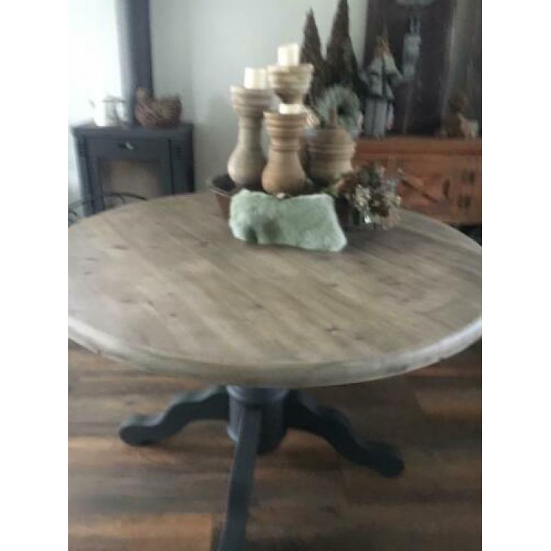 Ronde eettafel ronde tafel Hoffz-stijl bolpoot kloostertafel