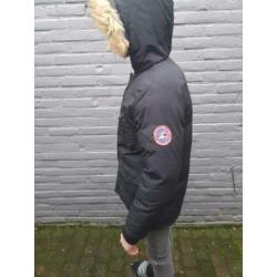 Kinderjas zwart van canada goose maat 152/158 te koop