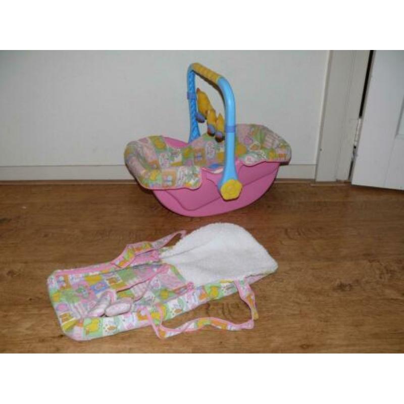 *** Leuke Baby Born Maxi Cosi met bijpassende Draagzak. ***