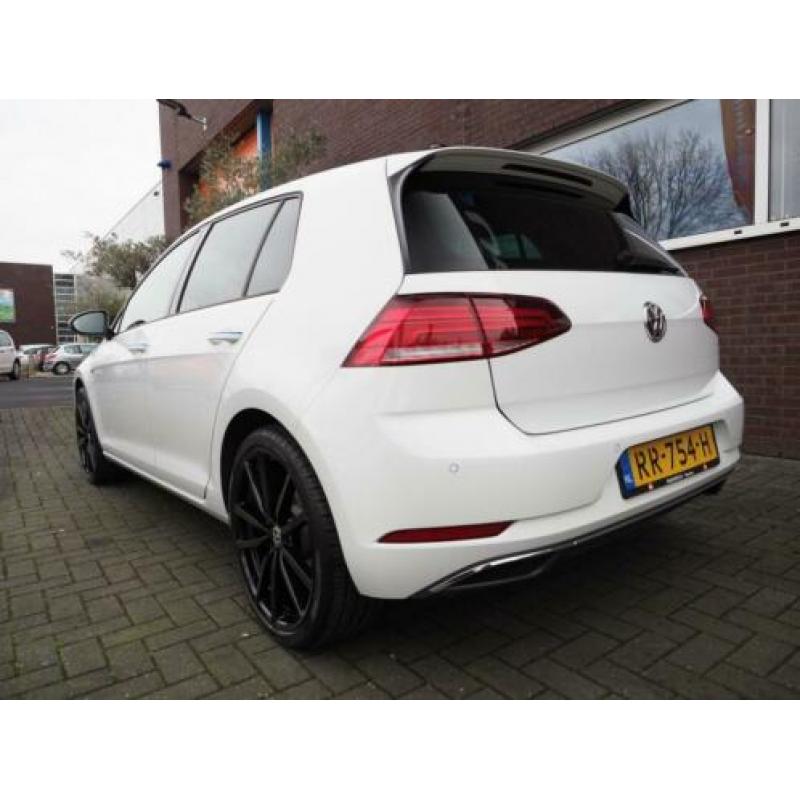 Volkswagen Golf e-Golf *GTI Look* 4% Xenon Leder Adaptive Ke