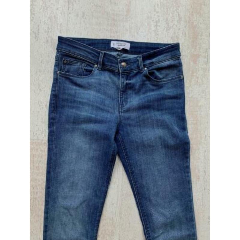 Skinny Jeans spijkerbroek van Mango maat 38