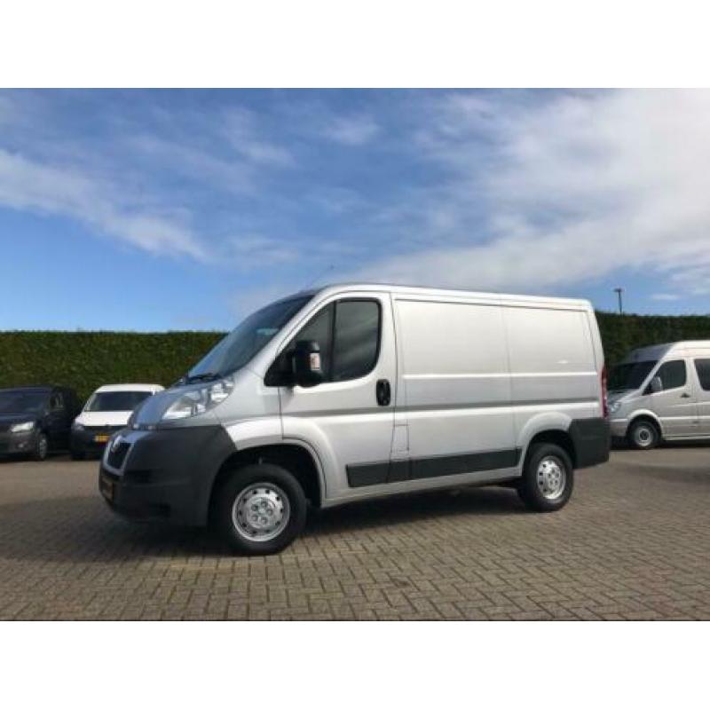 Peugeot Boxer 2.2 HDI 131 PK / L1H1 / 1e EIG / TREKHAAK / AI