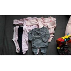 Baby meisjes kleding pakket 44 als nieuw koopje