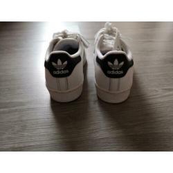 Adidas Superstar maat 30