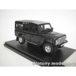 Land Rover Defender 110 2014 Zwart 1/43 Almost Real