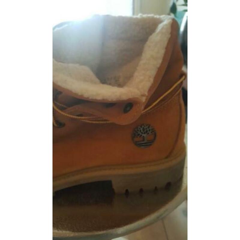 Timberland maat 43. Kleur beige