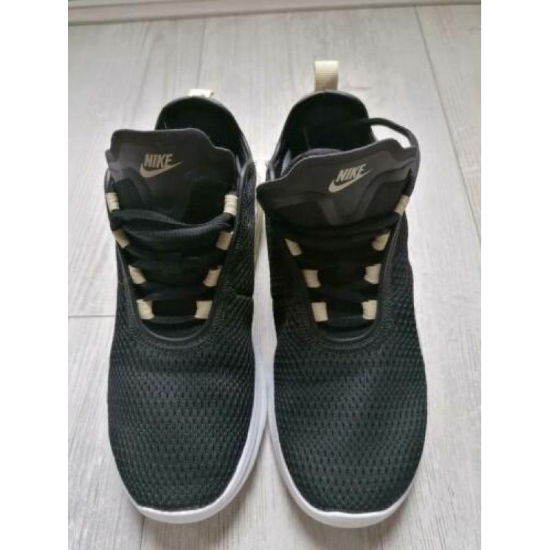 Nike Air sports schoenen dames maat 39