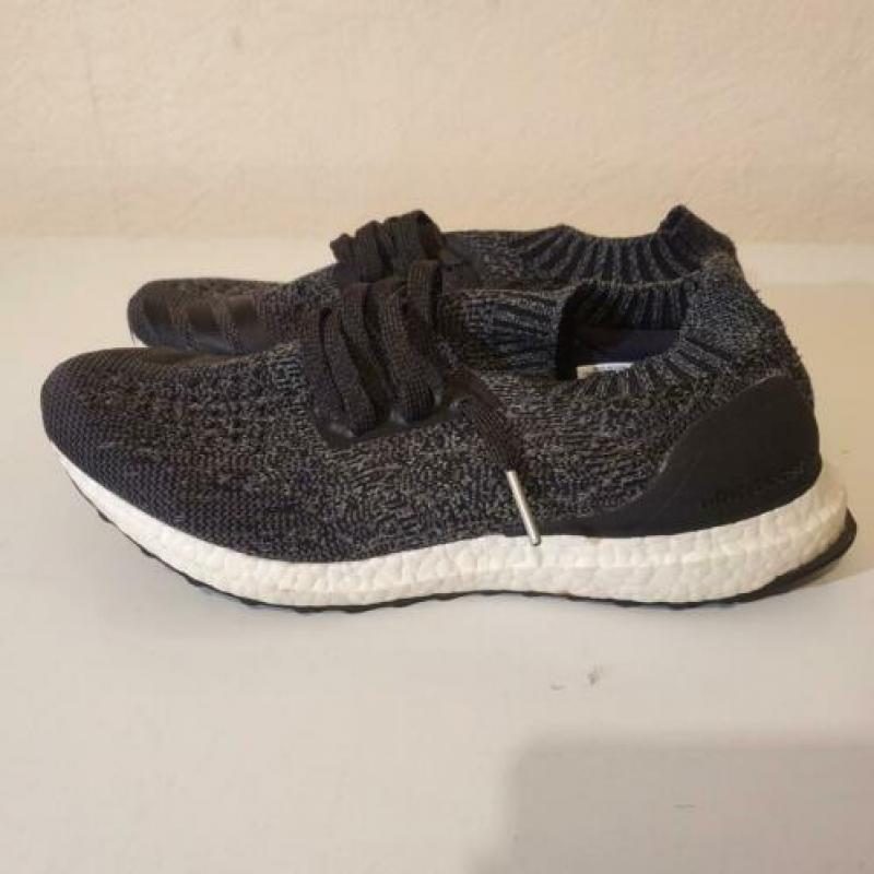 Adidas UltraBoost uncaged maat 42 2/3