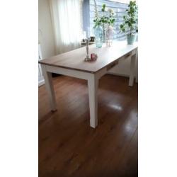 tafel, landelijke stijl