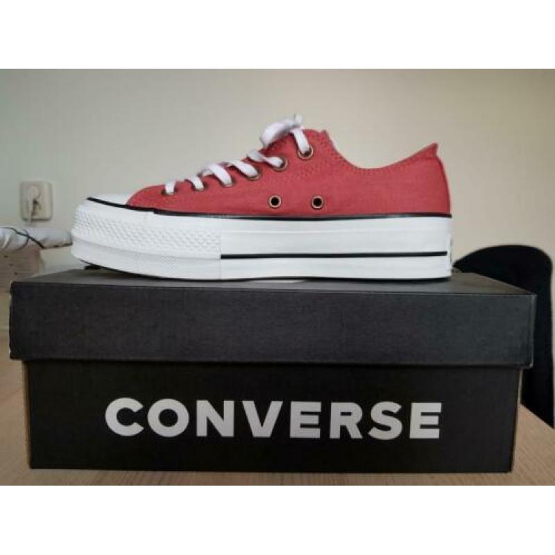 Converse All Stars