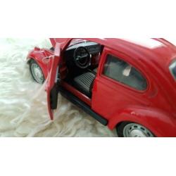 Volkswagen Beetle 1:24