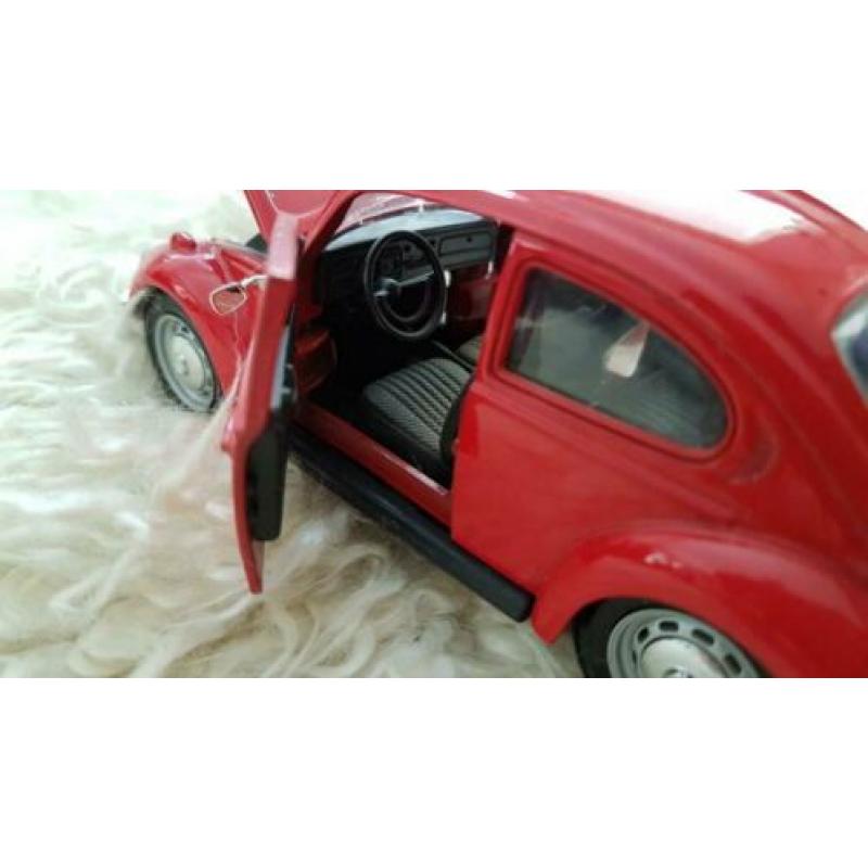 Volkswagen Beetle 1:24