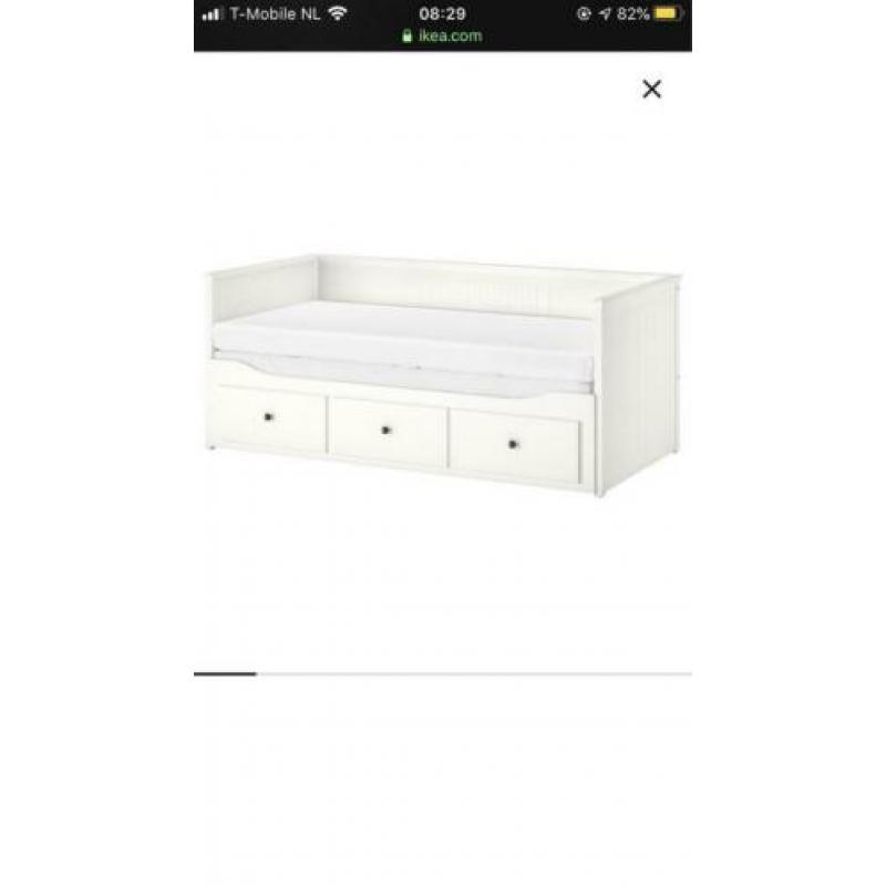 Ikea Hemnes bed