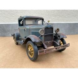 1:18 - Ford Tow Truck 1931