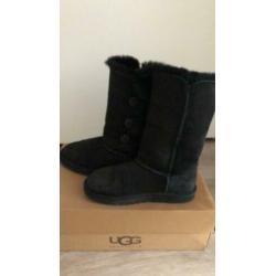 Zwarte UGGS origineel. Maat 37