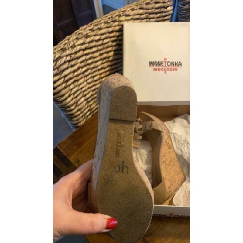 Minnetonka wedge sandaal maat 40