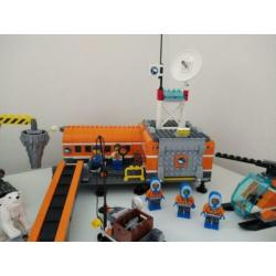 Lego city Arctic basiskamp 60036 base camp husky ijsbeer