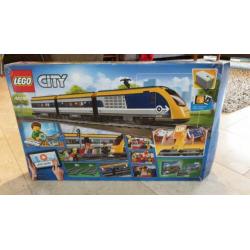 Dubbele Lego City passagierstrein 60197