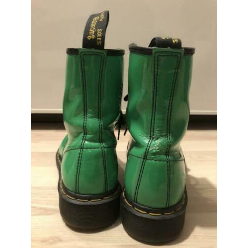 Dr Martens patent lamper groen maat 41