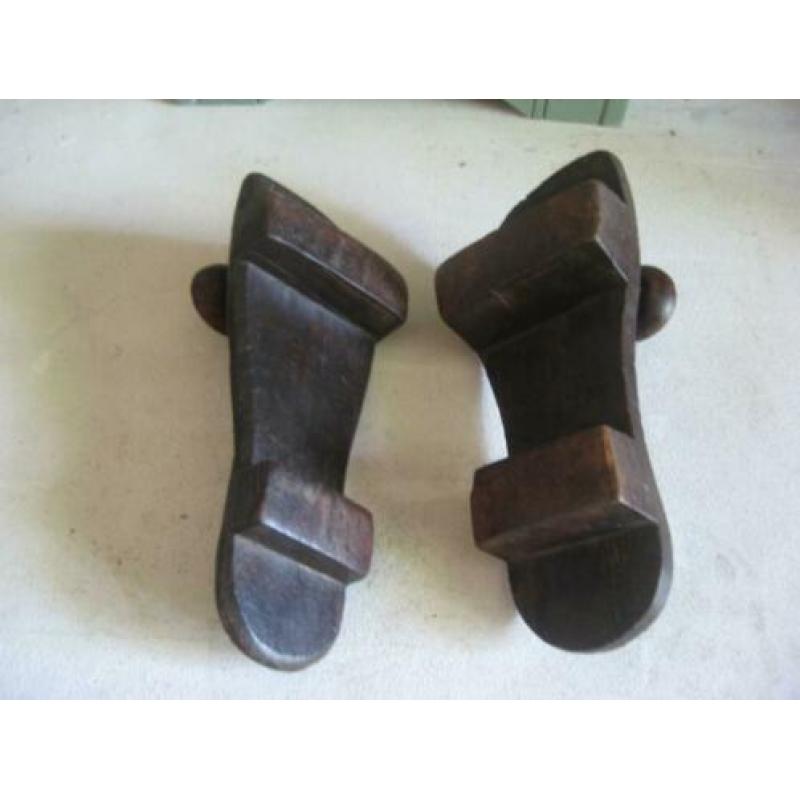 antieke paduka tempelslippers