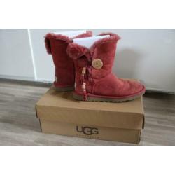 UGG schoenen maat 37