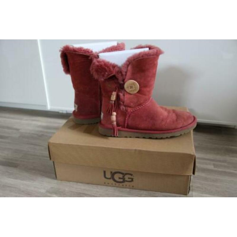 UGG schoenen maat 37