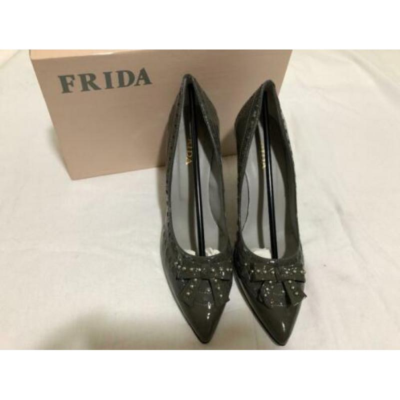 Gave Frida schoenen maat 41