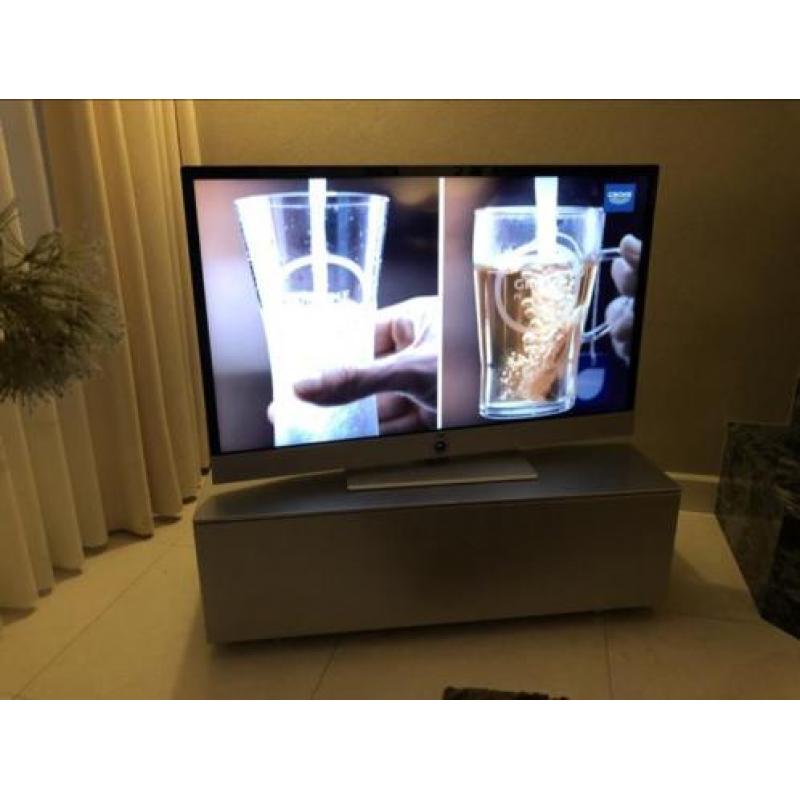 Loewe connect ID 46 inch TV televisie LCD LED