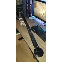 DX racer monitor arm x2