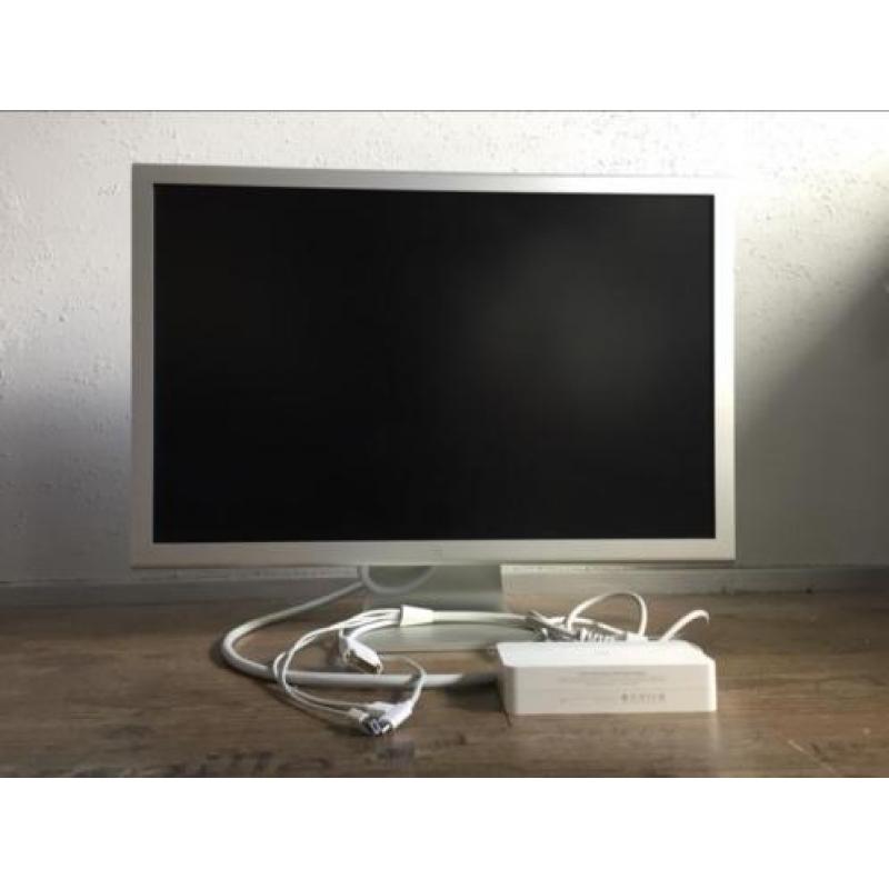 Apple Cinema Display 30, inclusief originele 150W adapter