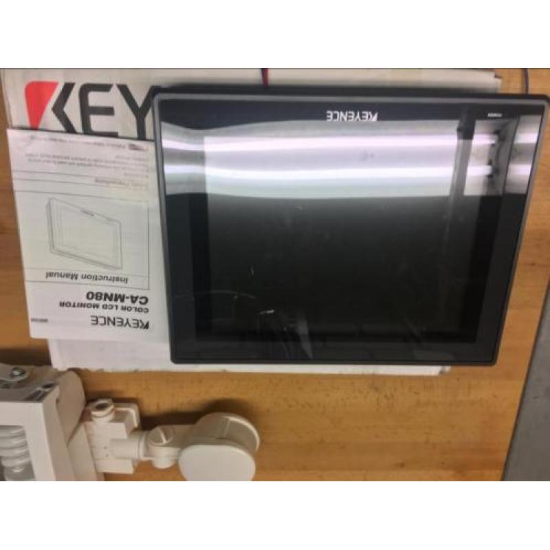 Keyence lcd scherm inbouw